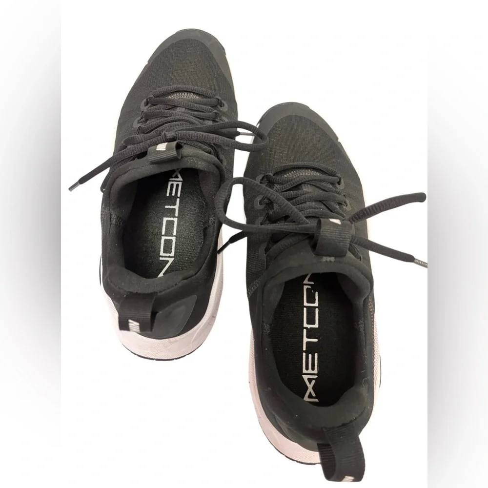 Nike Black and White Slip-On Training Sneakers / Nike Free Metcon 6 - NEW!! - Picture 4 of 12